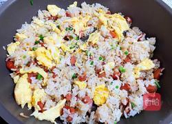 鸡蛋火腿炒饭的做法图解13