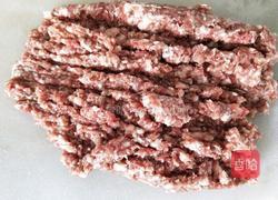 猪肉萝卜馅饺子的做法图解1