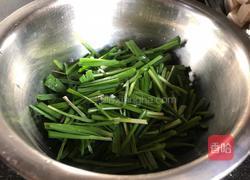 韭菜烧豆腐的做法图解3