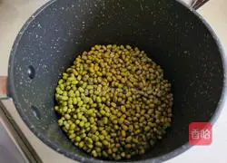 Illustration of how to make healthy and delicious mung bean paste 1