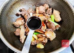土豆焖鸭的做法图解9