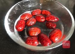 百合红枣绿豆汤的做法图解3