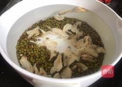 百合红枣绿豆汤的做法图解6