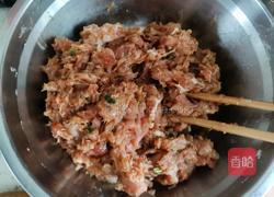 洋葱猪肉包子的做法图解5
