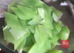 番茄炒莴笋的做法图解7