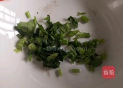 松茸土豆海带炖鸡翅根的做法图解2