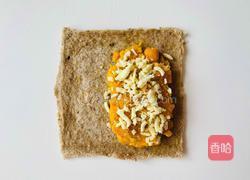 一吃就爱上的吐司版咸蛋黄肉松南瓜派的做法图解4