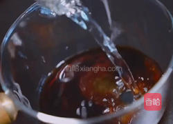 简易版花瓣豆角酿肉的做法图解7