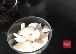 黑木耳山药脊骨汤的做法图解9