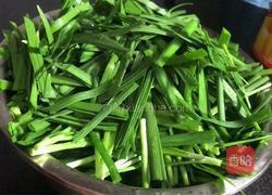 韭菜蚕豆炒鸡蛋的做法图解3