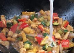 菠萝炒鸡肉的做法图解18