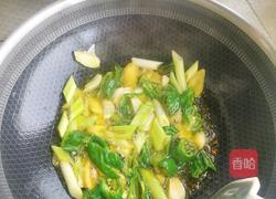 麻辣啤酒小龙虾➕焖面的做法图解4