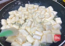 抹茶牛轧糖的做法图解3