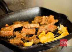 咖喱牛小排的做法图解5