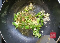 木耳炒鸡蛋的做法图解7