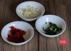 酸辣包菜丝的做法图解5