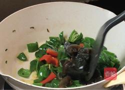 皮蛋炒青椒的做法图解8