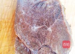 洋葱拌牛肉的做法图解1