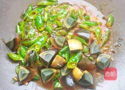 辣椒炒皮蛋的做法图解10