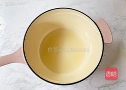 焦糖海盐奶茶蛋糕的做法图解3