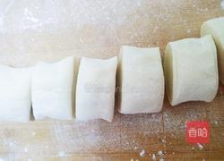 柳叶豆沙包的做法图解6