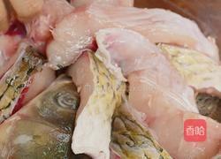 自制香辣紫苏调料焖鱼肉 又香又辣的做法图解1