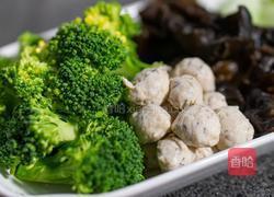 美味酱香锅的做法图解2