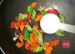 Illustration of how to make stir-fried tofu with mixed vegetables 8