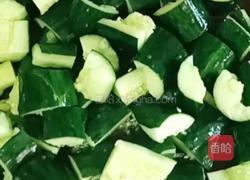 拍黄瓜的做法图解3
