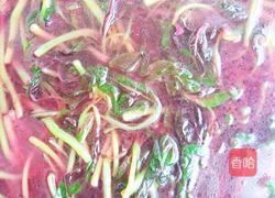 红苋菜皮蛋汤的做法图解7