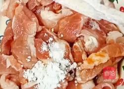 丝瓜炒猪肉的做法图解3