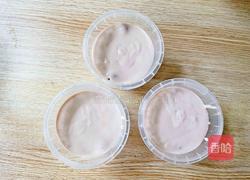 草莓水果冰淇淋的做法图解8