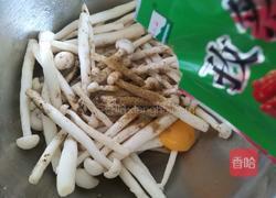 酥炸海鲜菇的做法图解6