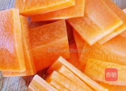 荷兰豆炒肉的做法图解2