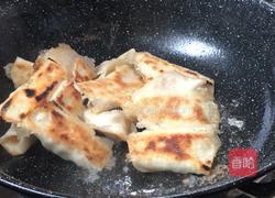 红萝卜牛肉锅贴的做法图解21