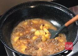 红烧牛肉烧土豆的做法图解8