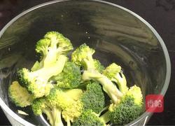 鸡肉蔬菜沙拉的做法图解4