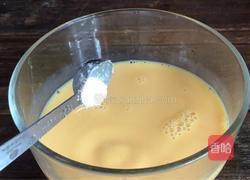 黄瓜火腿肠玉子烧的做法图解3