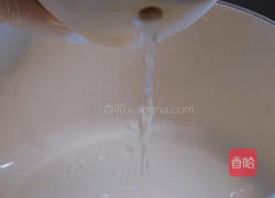 椰香牛排骨汤的做法图解2