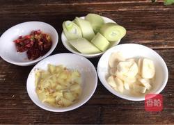 土豆烧鸭腿肉的做法图解4