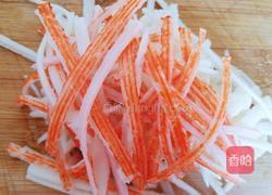 蛋白蟹柳的做法图解2