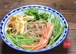 火腿鸡蛋拌面的做法图解12