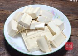 砂锅炖豆腐的做法图解2