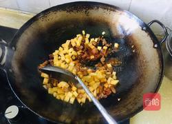 香菇牛肉荞面的做法图解5