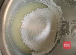 戚风蛋糕的做法图解6