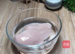 凉拌鸡丝的做法图解1