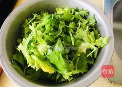 蒸芹菜叶的做法图解2