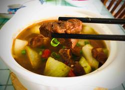 砂锅红烧牛腩炖冬瓜