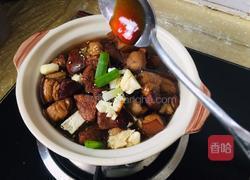 砂锅红烧肉炖豆腐土豆的做法图解5