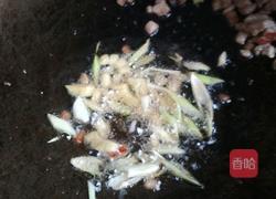 豆角炒肉丁的做法图解10